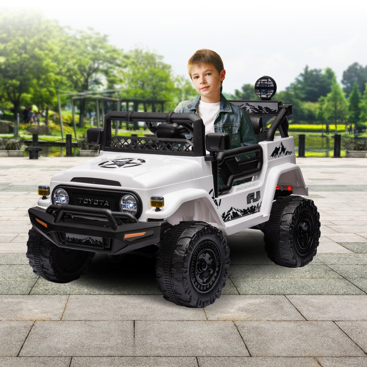 Toyota FJ Cruiser 12V Kids Electric Ride-On Car, White